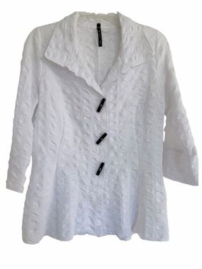IC By Connie K 3/4 Sleeve White Blouse